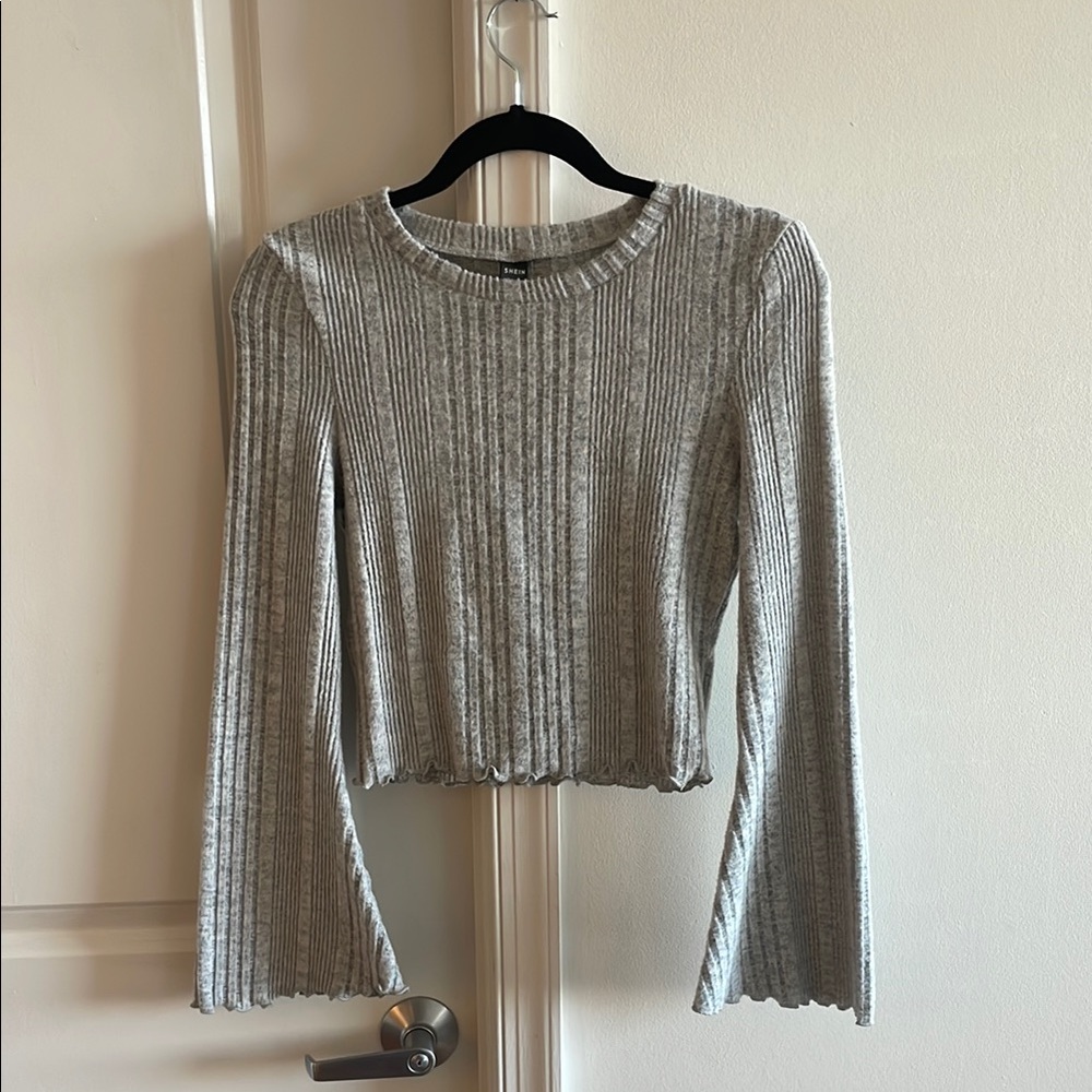 SHEIN Silver Ribbed Crop Blouse